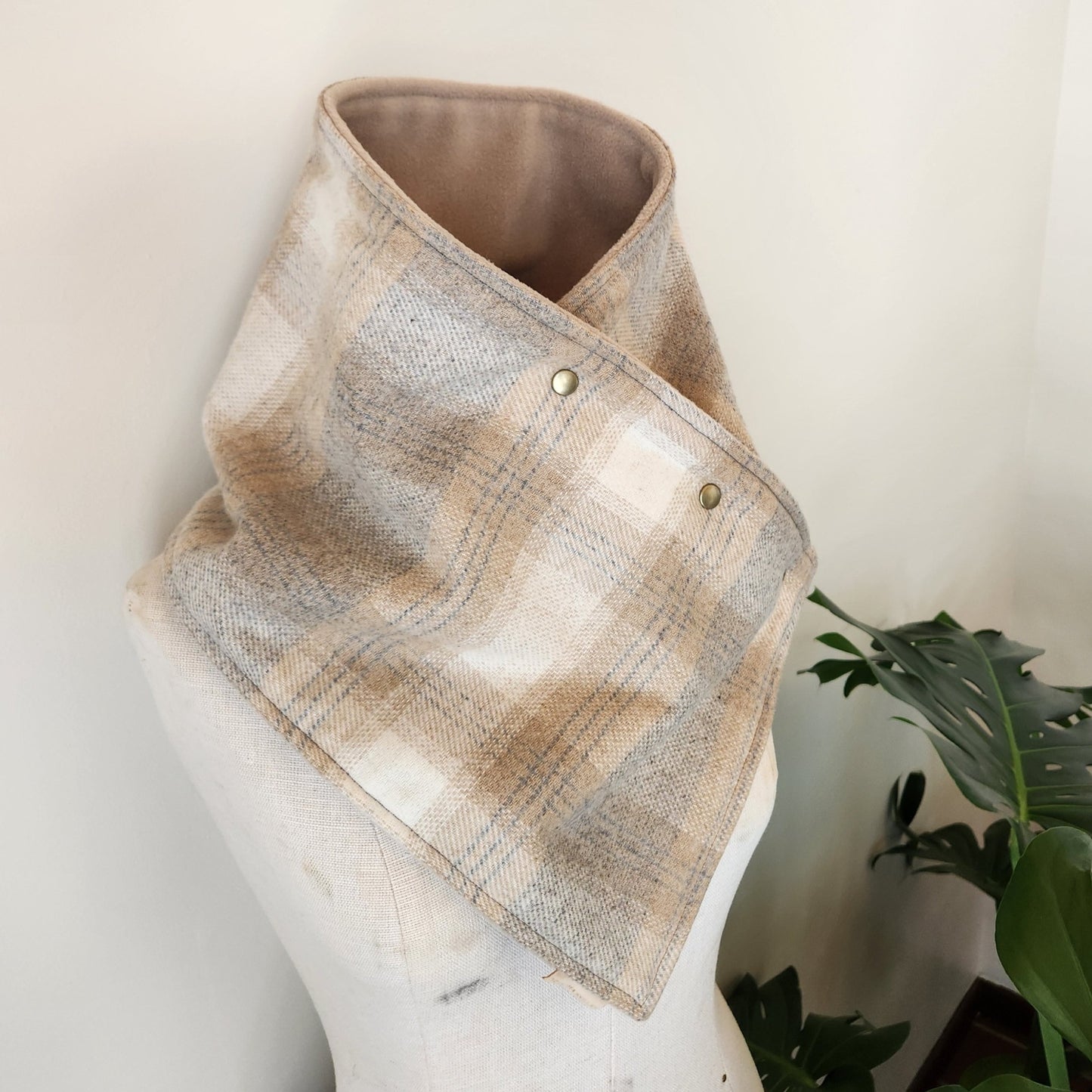 Snap Cowl-Gray & Beige Plaid