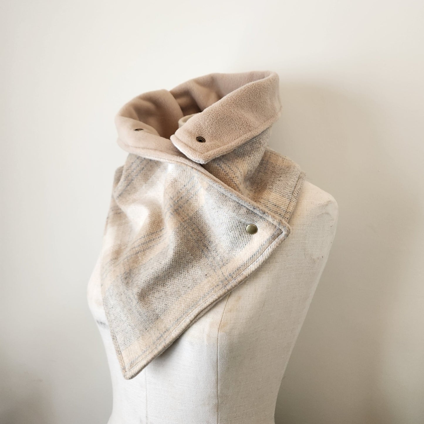 Snap Cowl-Gray & Beige Plaid