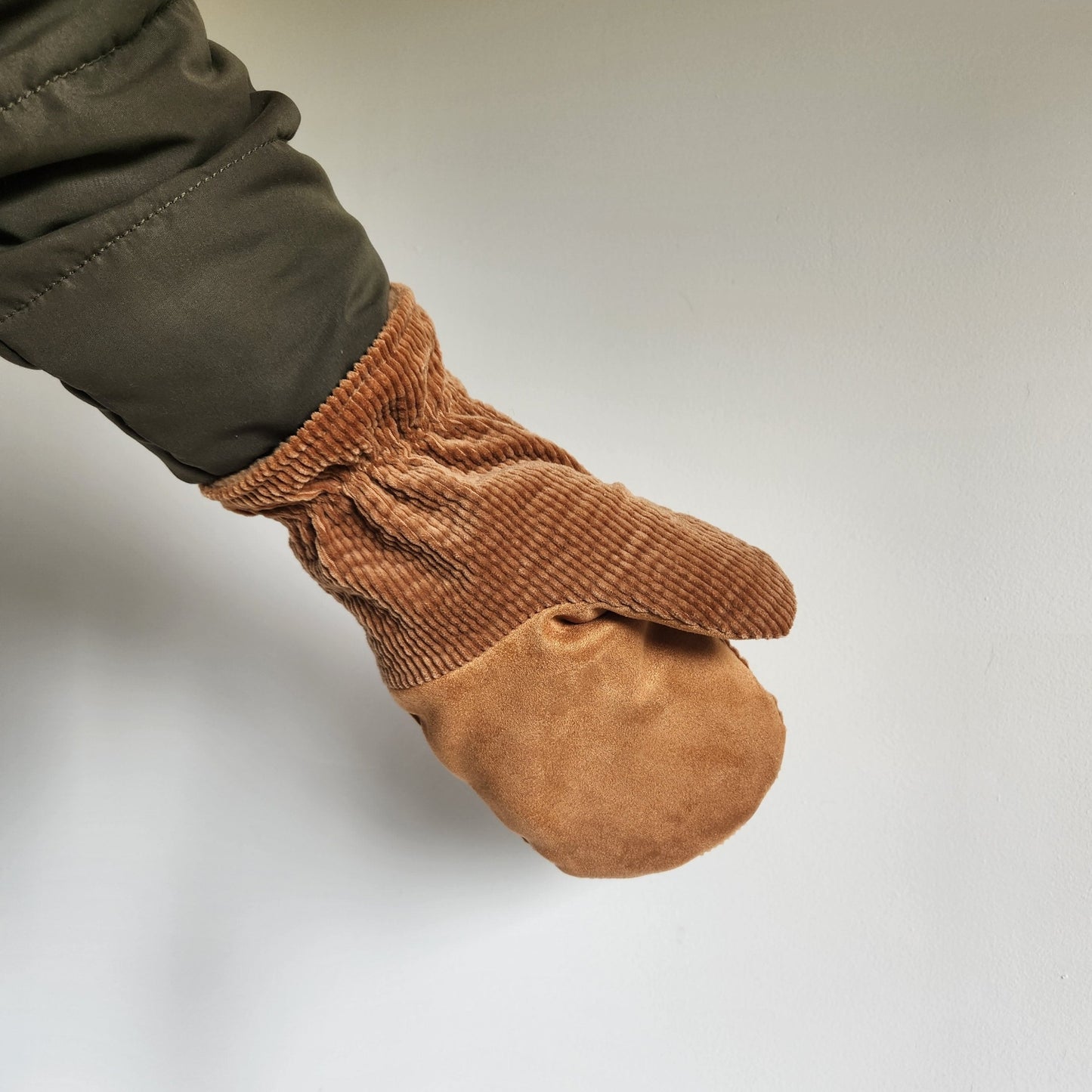 Corduroy Mittens Camel