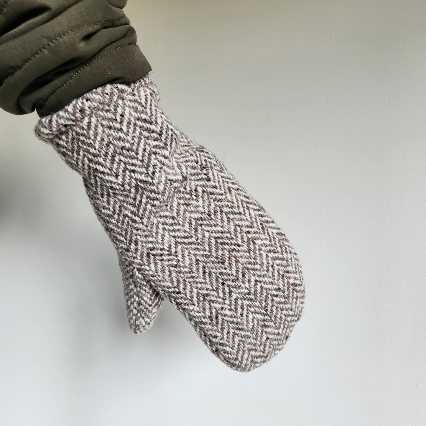 Wool Mittens Beige Herringbone-Large
