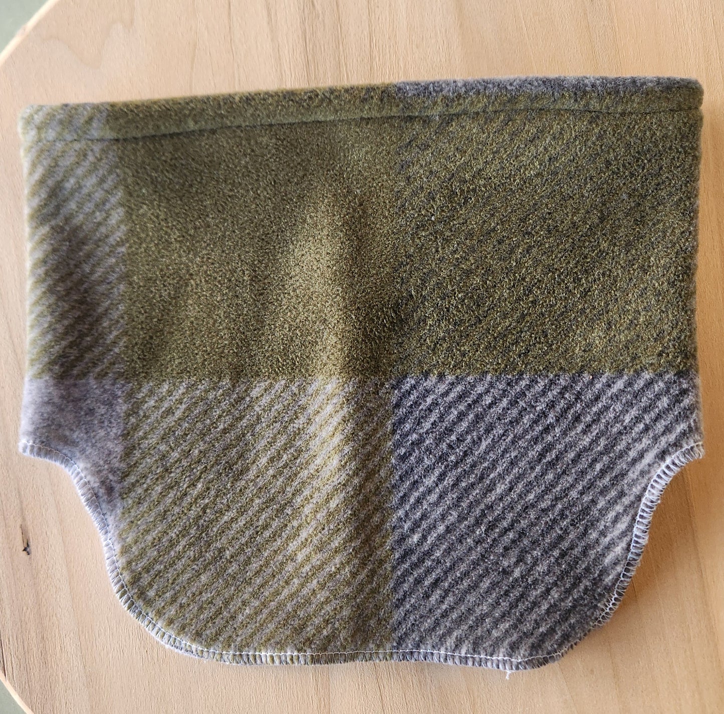 Mini Fleece Neck Gaiter-Slim Fit with Flaps