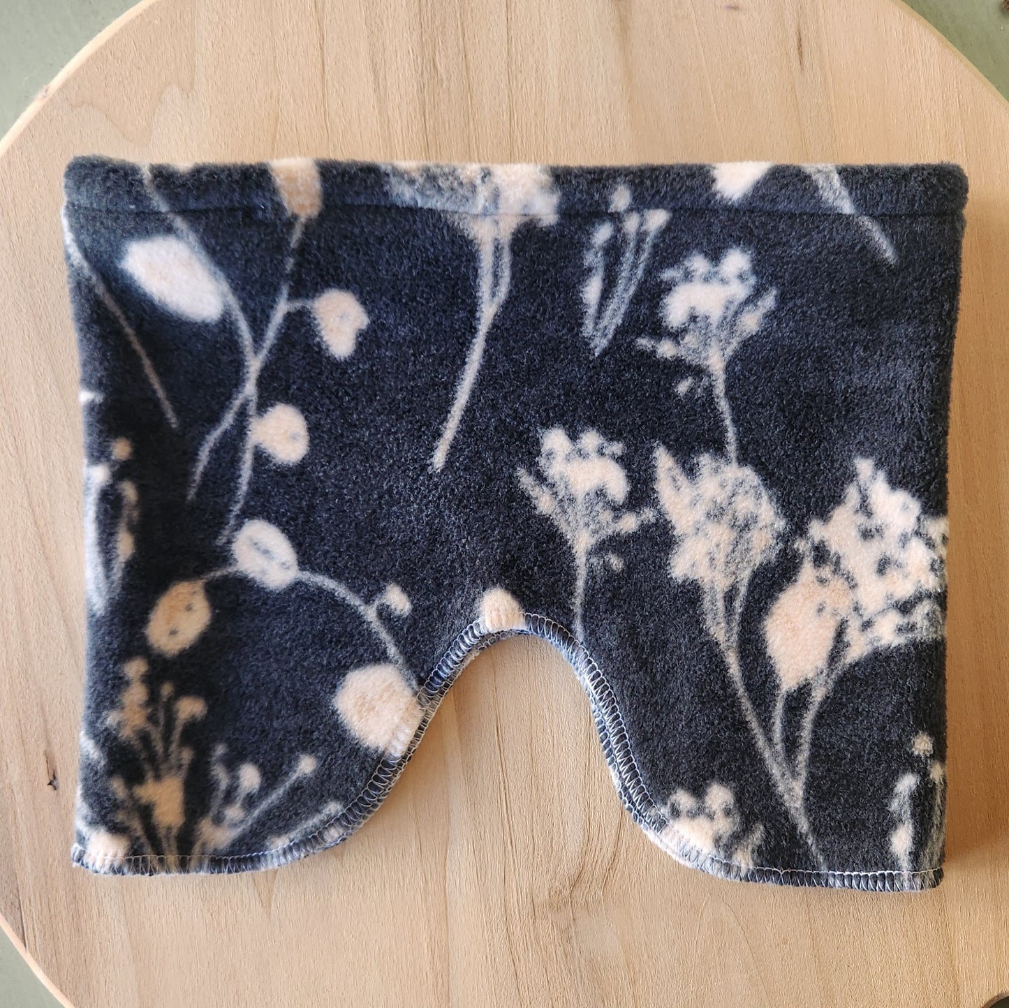 Mini Fleece Neck Gaiter-Slim Fit with Flaps
