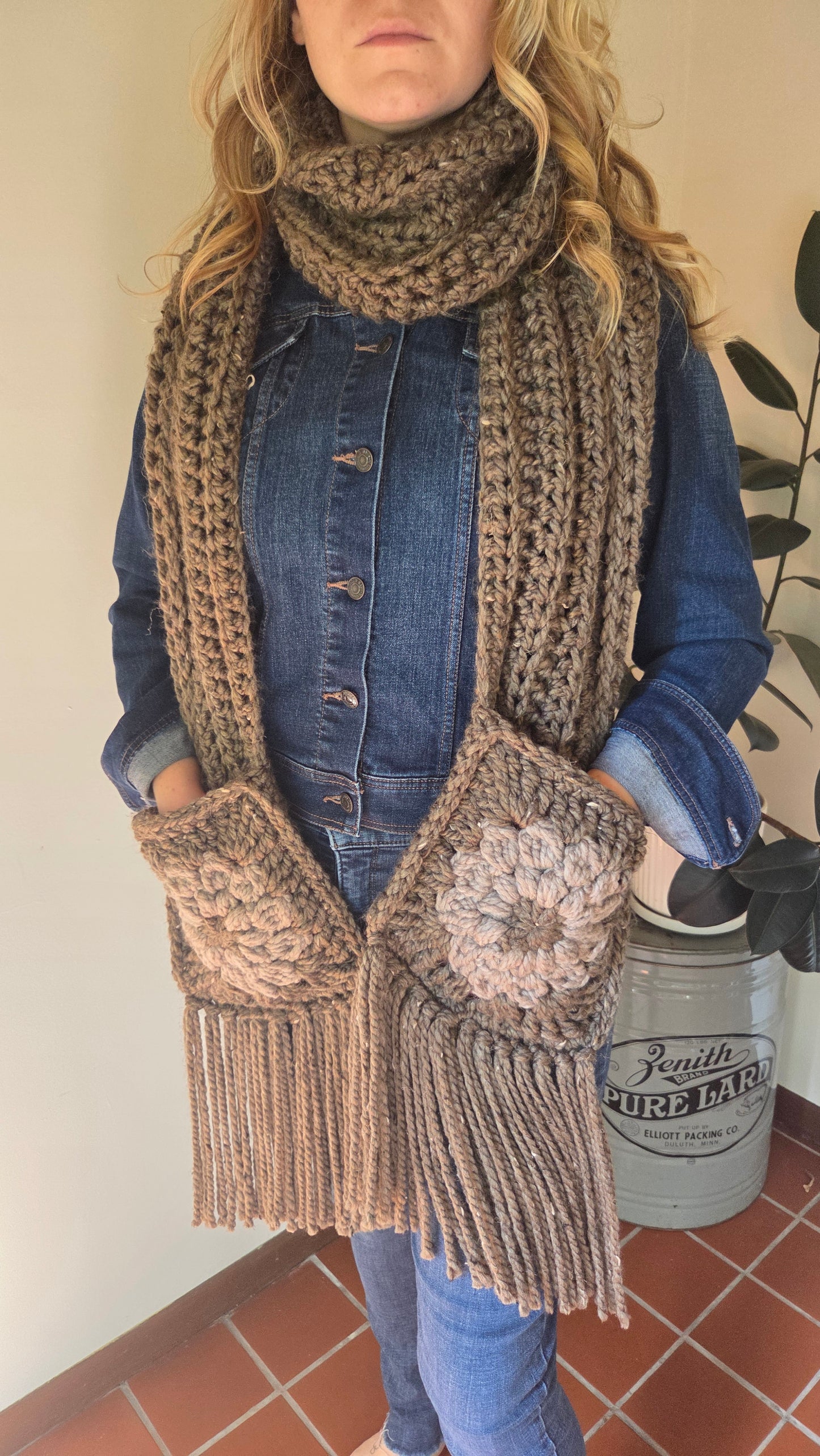 Sunflower Pocket Scarf