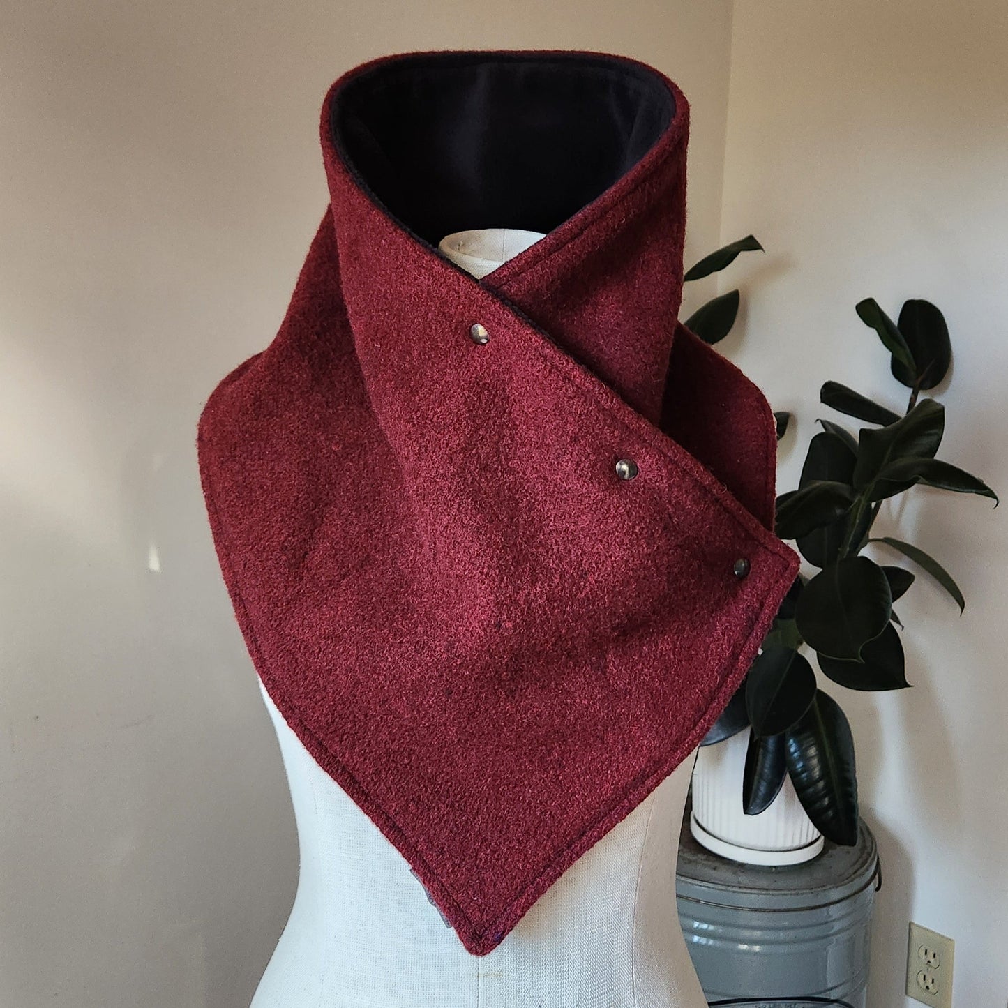 Snap Cowl-Burgurndy