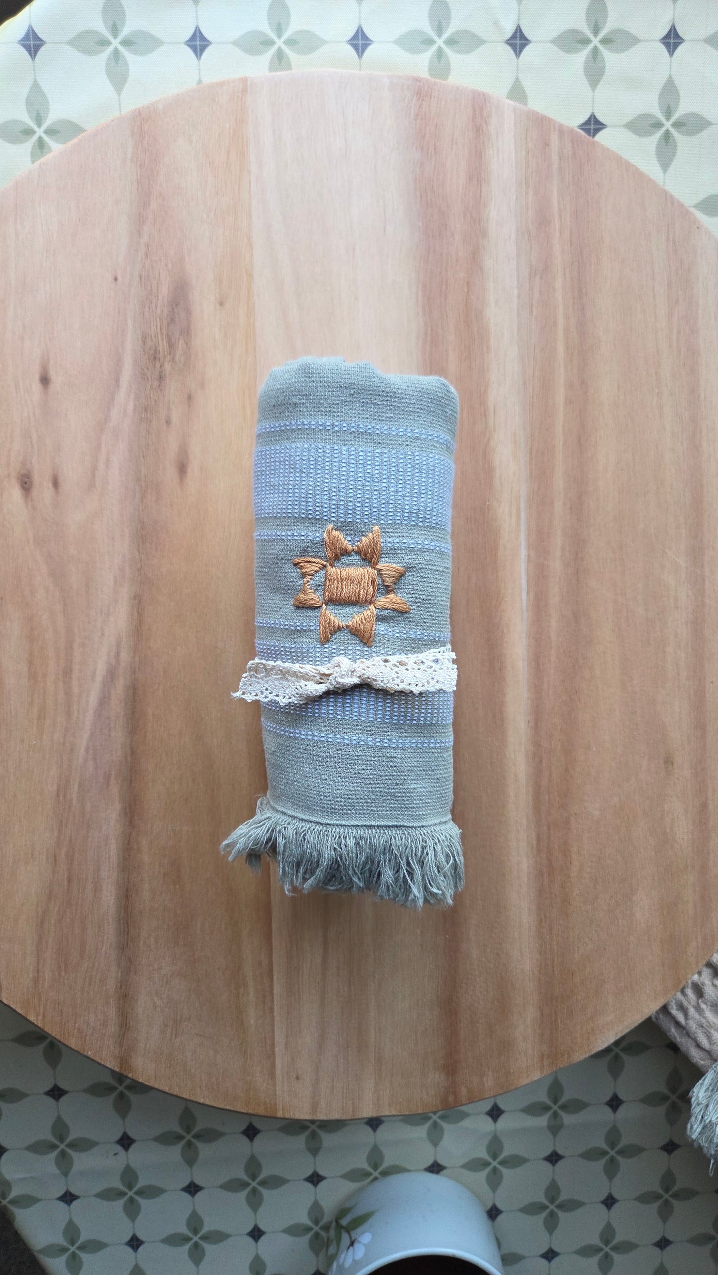 Embroidered Dish Towel 07
