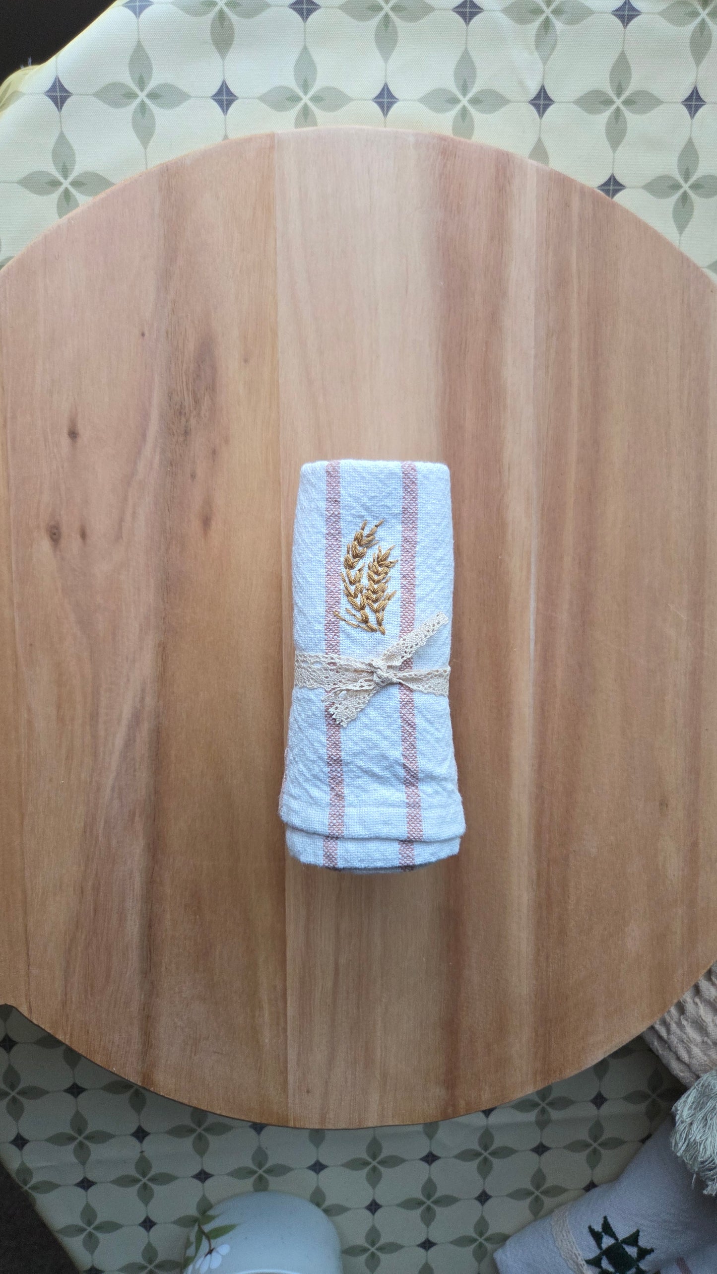 Embroidered Dish Towel 04