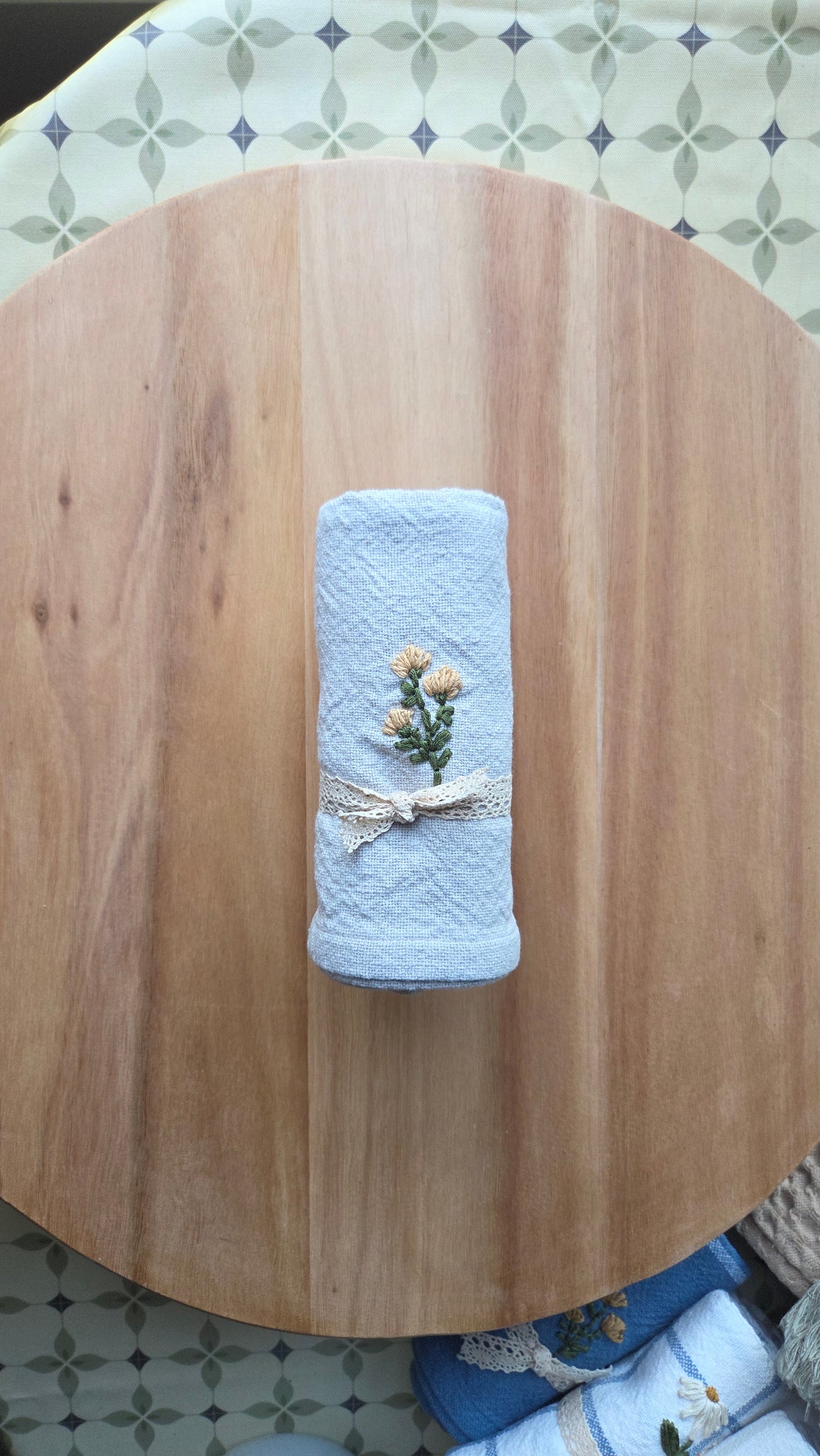 Embroidered Dish Towel 01