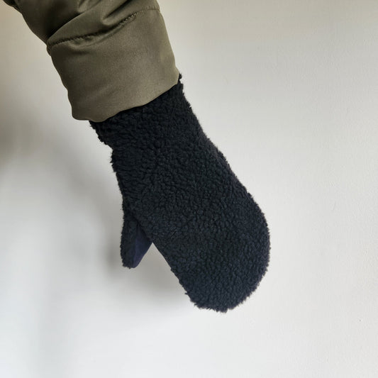 Sherpa Mittens OG Black