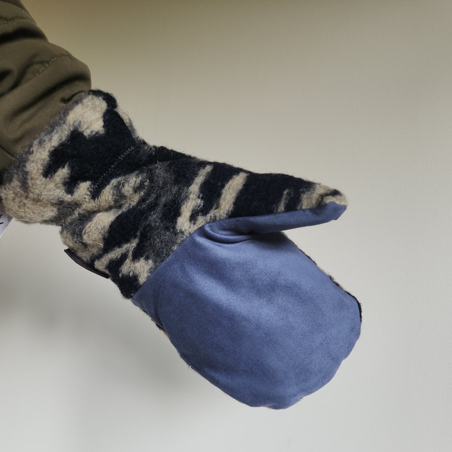 Wool Mittens Navy Abstract Camo