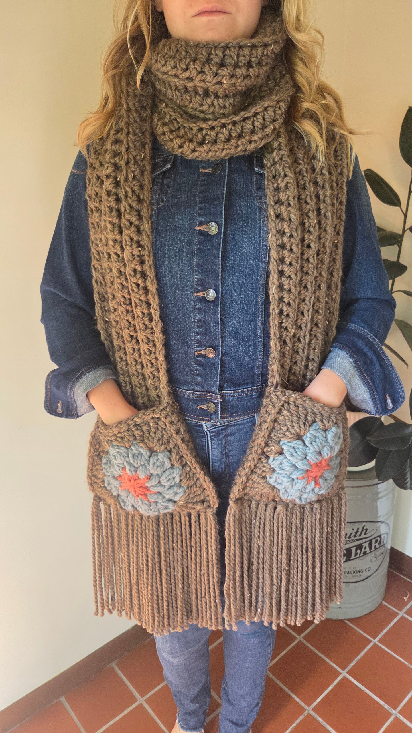 Sunflower Pocket Scarf