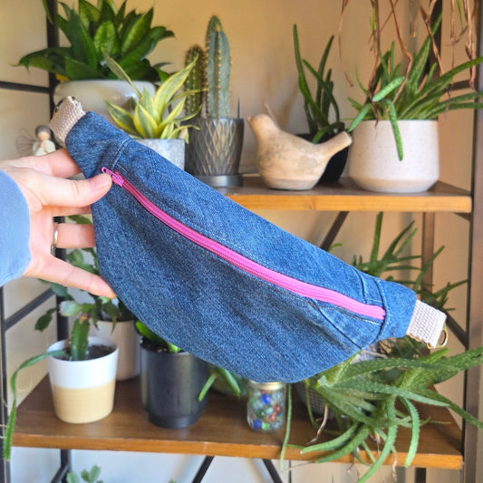 Large Fanny Pack Mauve Zipper 01