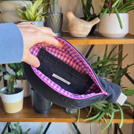 Small Fanny Pack Mauve Zipper 03