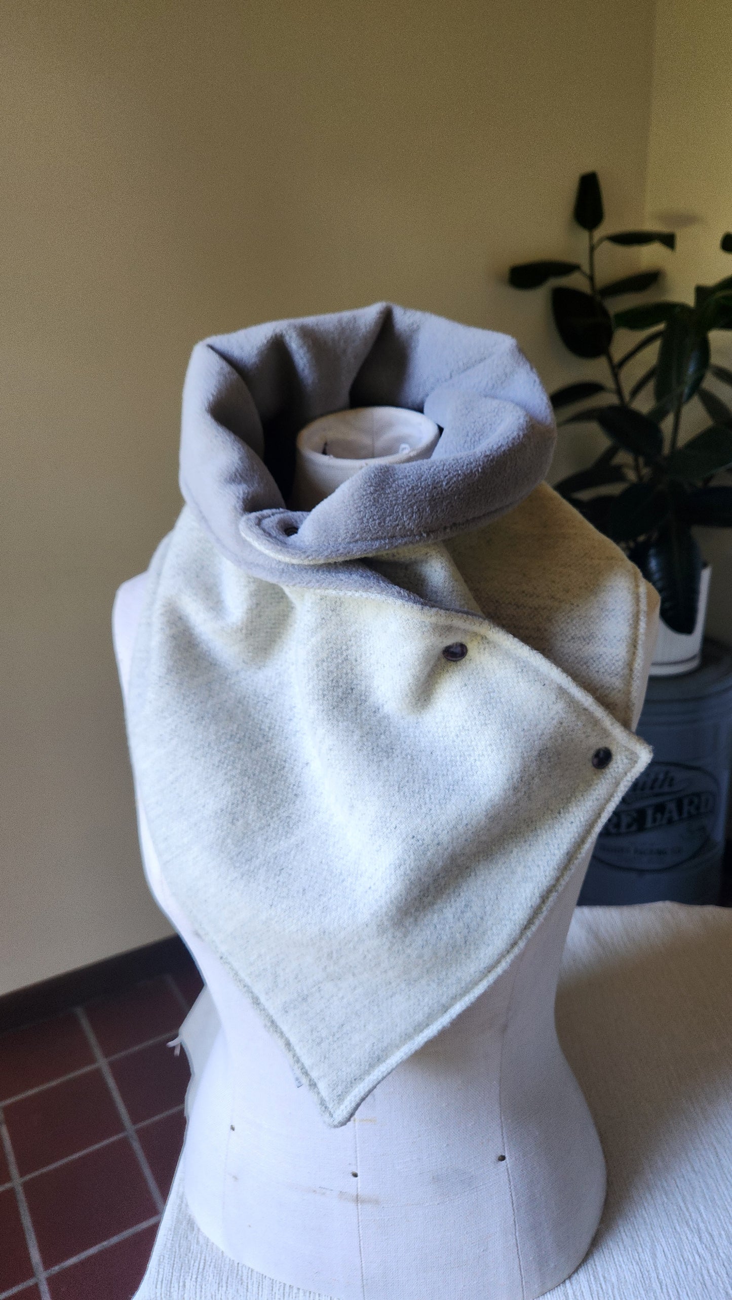 Luxury Snap Cowl-Natural Gray Slim Fit