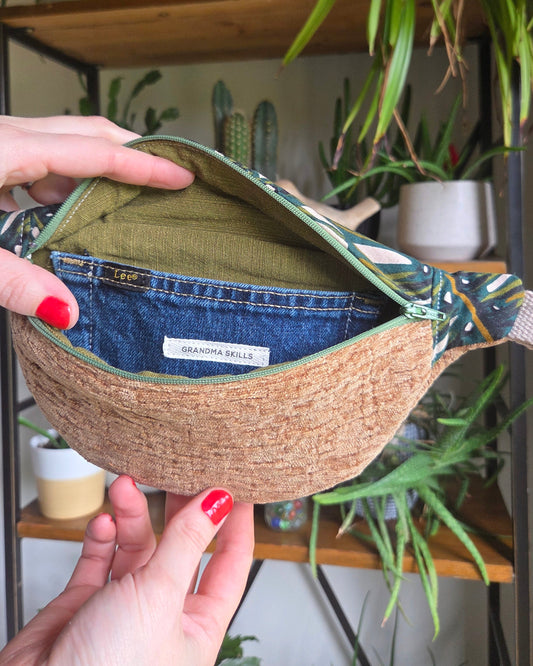 Small Fanny Pack Monstera Print