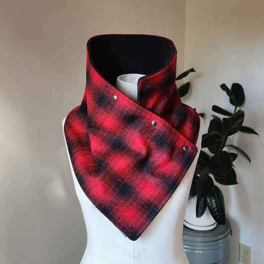 Snap Cowl-Red & Black Tumbleweed Plaid Slim Fit