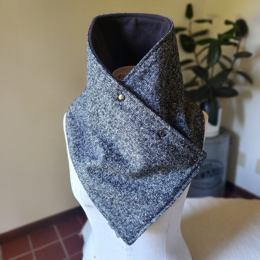 Snap Cowl-Black & White Twill Slim Fit