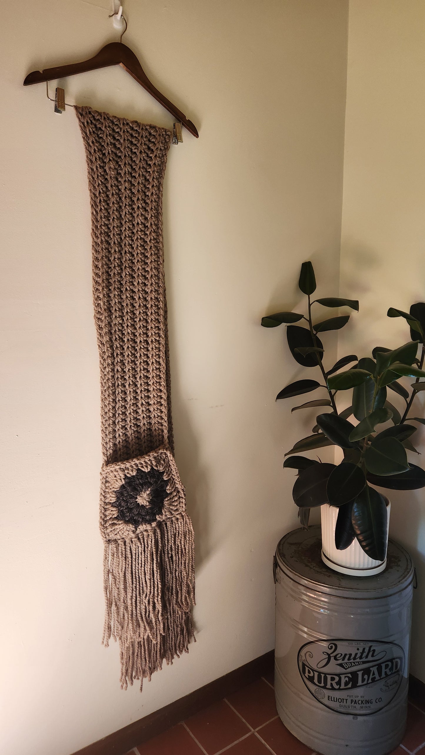 Sunflower Pocket Scarf