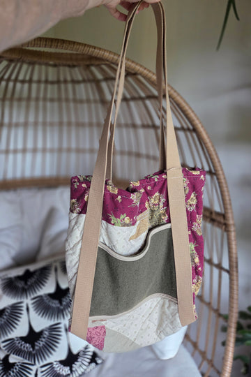 Cabin Tote 4