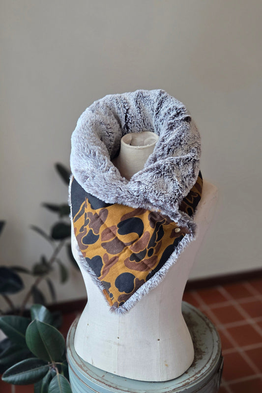 Faux Fur Snap Cowl-Vintage Camo