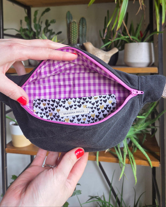 Small Fanny Pack Mauve Zipper 06